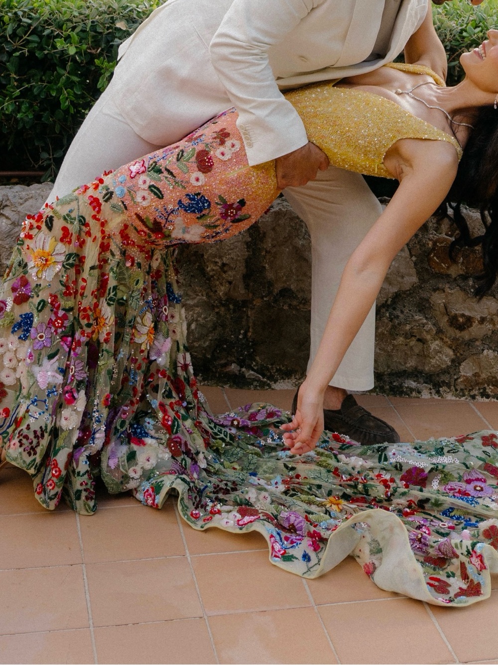 Là Fuori BOTANICAL SYMPHONY EMBROIDERED GOWN